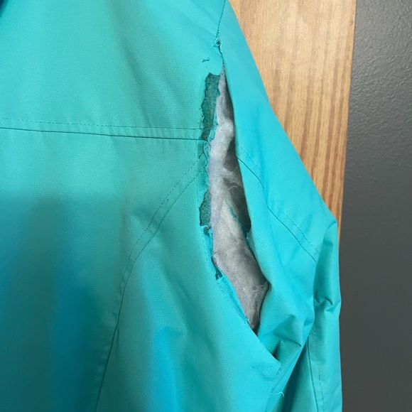 Active zone ski jacket - Picture 3 of 3